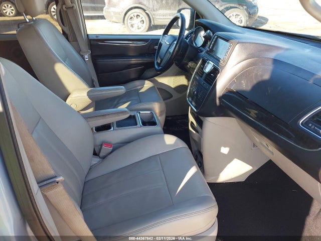 2013 Chrysler Town & Country Touring მანქანა იყიდება აუქციონზე, vin: 2C4RC1BGXDR519406, აუქციონის ნომერი: 44367842