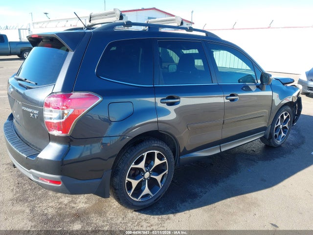 JF2SJGDCXFH510807 Subaru Forester 2.0xt Premium