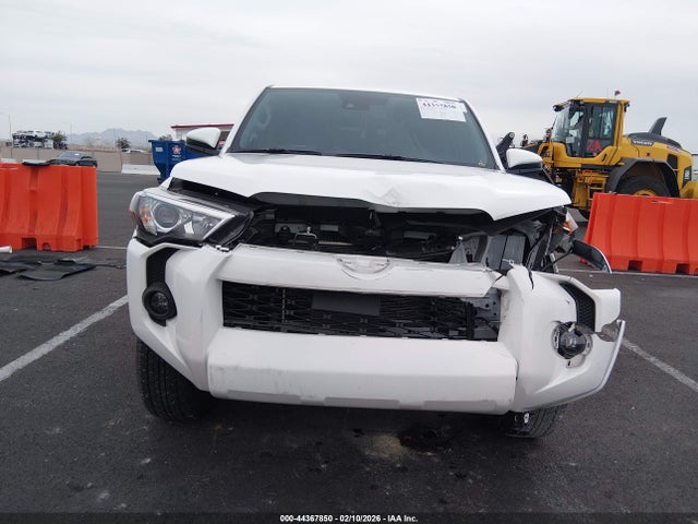 JTEMU5JR5R6291889 Toyota 4RUNNER SR5