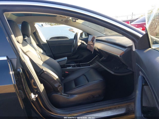 2020 TESLA MODEL 3 5YJ3E1EA9LF630188 Photo 4