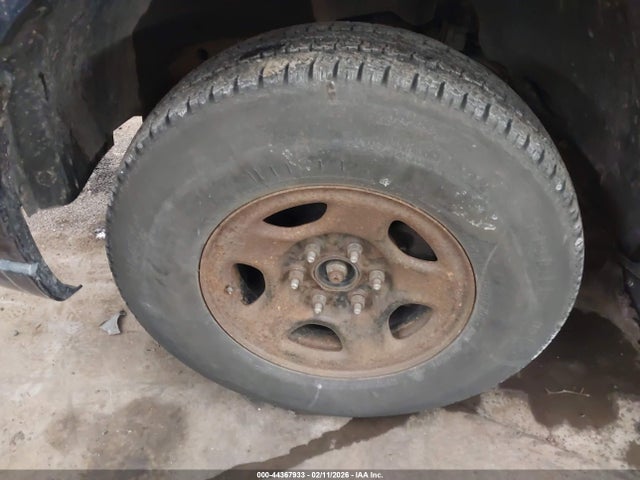 44367933 :رقم المزاد ، 1GYEK63N24R121683 vin ، 2004 Cadillac Escalade Standard مزاد بيع