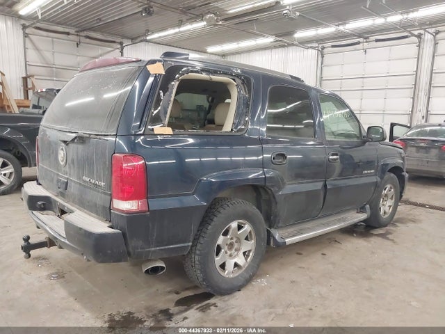 44367933 :رقم المزاد ، 1GYEK63N24R121683 vin ، 2004 Cadillac Escalade Standard مزاد بيع