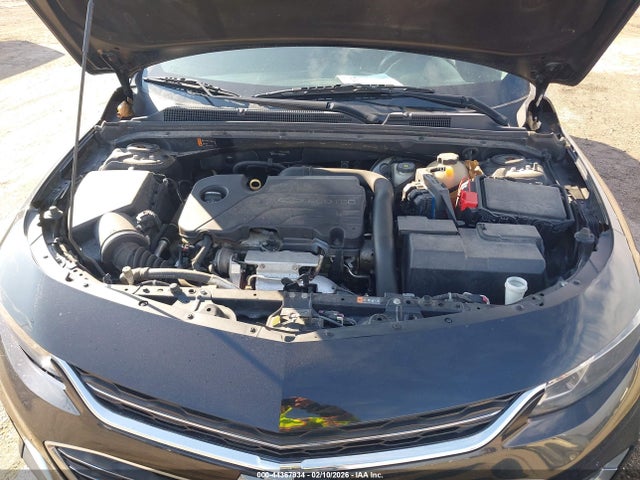 1G1ZE5ST1HF208838 Chevrolet MALIBU 1LT