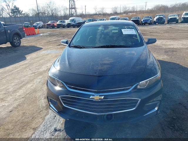 1G1ZE5ST1HF208838 Chevrolet MALIBU 1LT