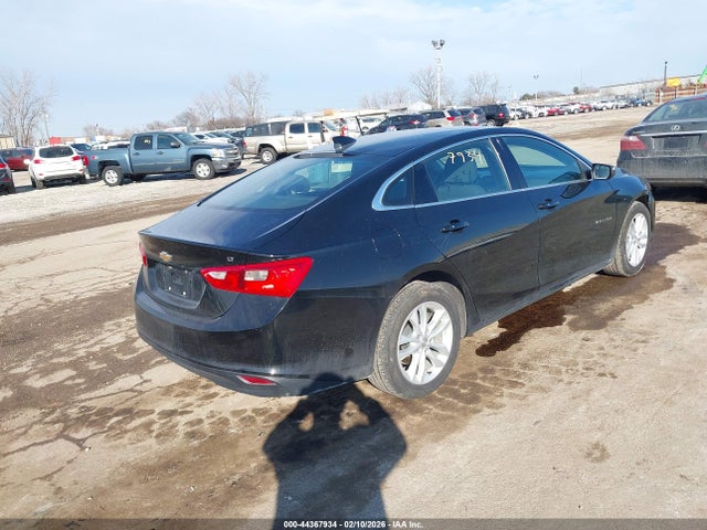 1G1ZE5ST1HF208838 Chevrolet MALIBU 1LT