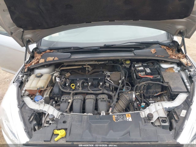 Ford FOCUS SE 2015 1FADP3F29FL305758 Image 10