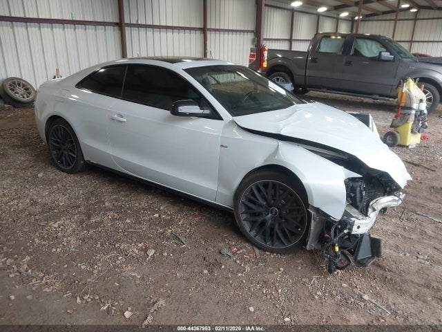 2016 AUDI A5 WAUM2AFR5GA013657 Photo 0