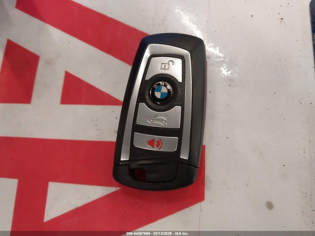 2015 BMW M3 WBS3C9C50FP803013 Photo 10