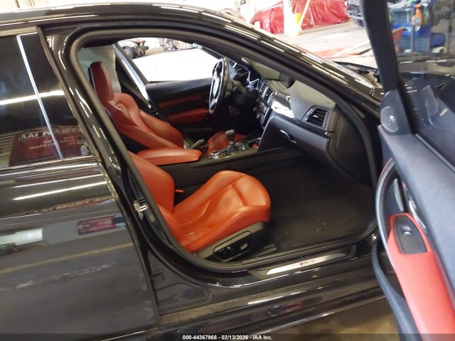 2015 BMW M3 WBS3C9C50FP803013 Photo 4