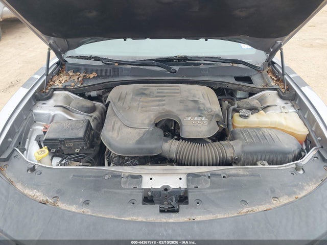 2C3CDXBG1HH654473 Dodge Charger Se Rwd