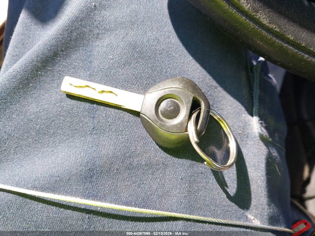 2004 MINI COOPER S WMWRE334X4TD77593 Photo 10