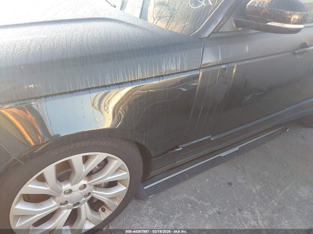 Land Rover Range Rover 5.0l V8 Supercharged 2019 SALGS2RE1KA532835 Image 2