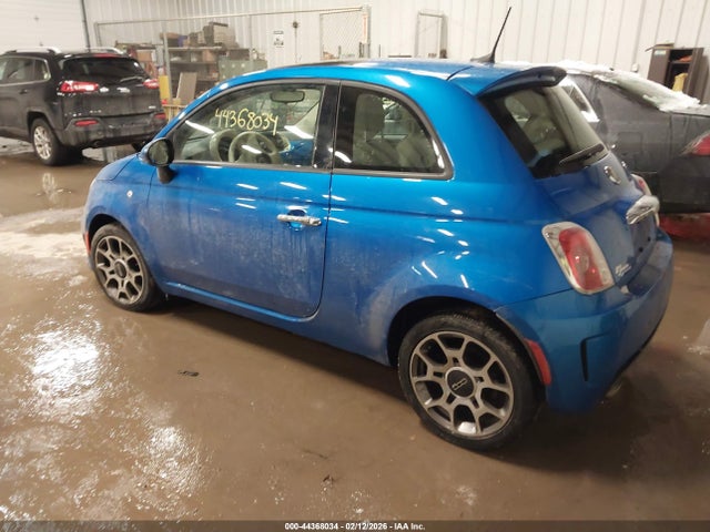 2018 FIAT 500 3C3CFFKH7JT511537 Photo 2