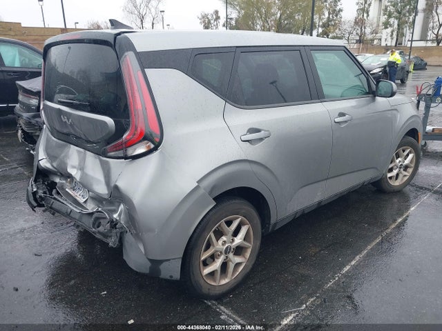 KNDJ23AU8R7240905 KIA SOUL LX