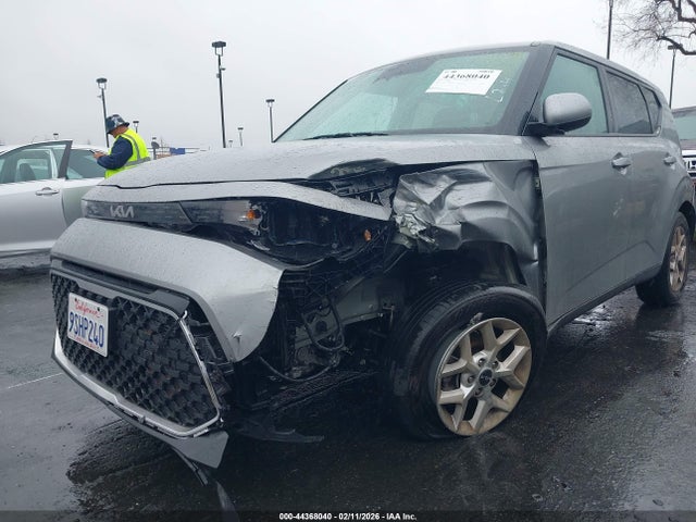 KNDJ23AU8R7240905 KIA SOUL LX