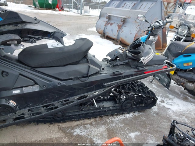Ski-Doo Tundra 2023 YH2SGDPC7PR000383 Image 12