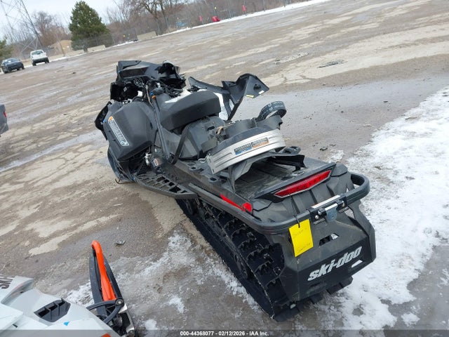 Ski-Doo Tundra 2023 YH2SGDPC7PR000383 Image 3