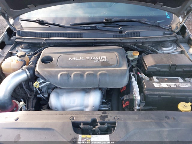 Chrysler 200 S 2015 1C3CCCBB2FN619347 Image 10