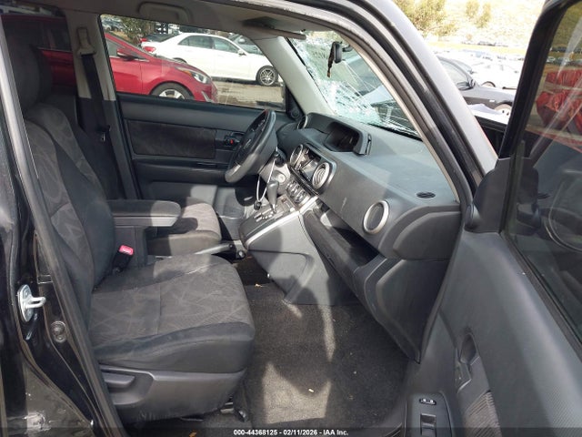 JTLZE4FE5EJ061966 Scion XB