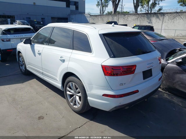 2018 AUDI Q7 WA1LAAF79JD004332 Photo 2