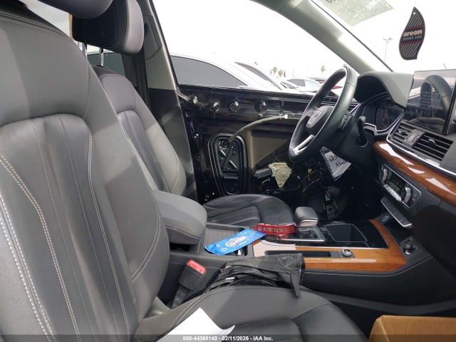 WA1BAAFY6M2071670 Audi Q5 Premium Plus 45 Tfsi Quattro S Tronic