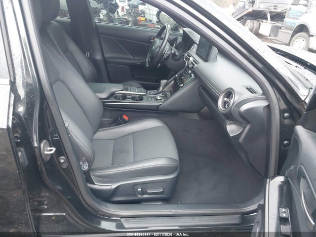 2021 LEXUS IS 300 JTHAA1D24M5112178 Photo 4