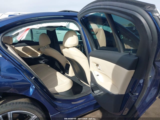 3MW69FF02R8E74350 BMW 330I