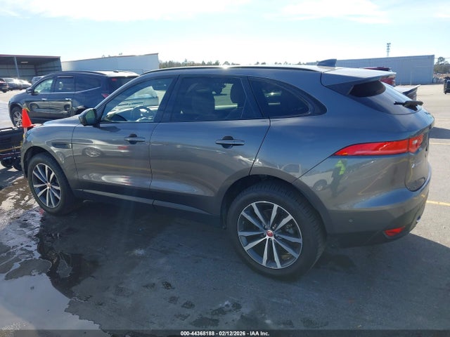 2019 JAGUAR F-PACE SADCK2FX5KA610887 Photo 2