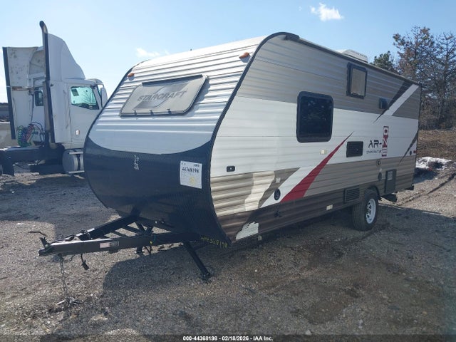 44368198 :رقم المزاد ، 1SABS0AJ3F28P5185 vin ، 2015 Starcraft Ar One 18qb Travel Trailer مزاد بيع