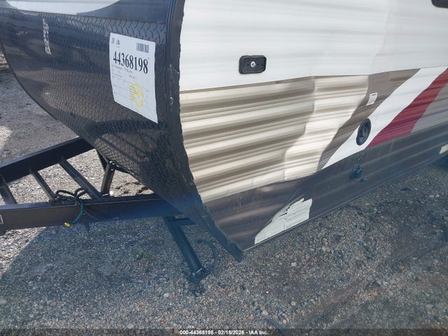 44368198 :رقم المزاد ، 1SABS0AJ3F28P5185 vin ، 2015 Starcraft Ar One 18qb Travel Trailer مزاد بيع