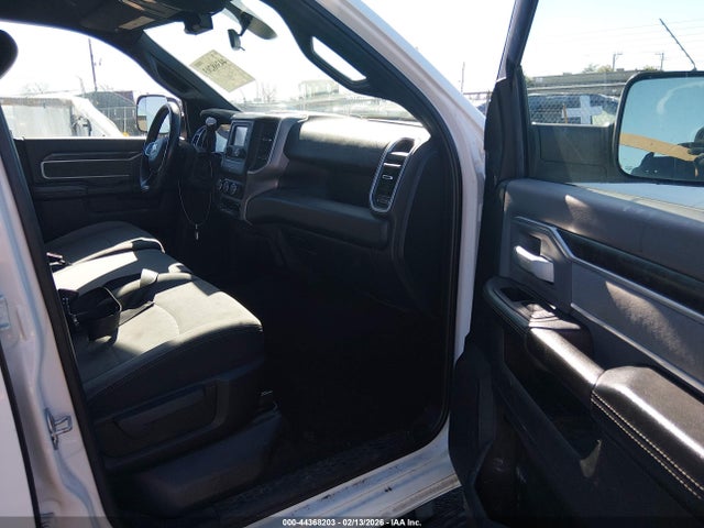 2021 Ram 2500 Big Horn  4x4 6'4 Box მანქანა იყიდება აუქციონზე, vin: 3C6UR5DL3MG605230, აუქციონის ნომერი: 44368203