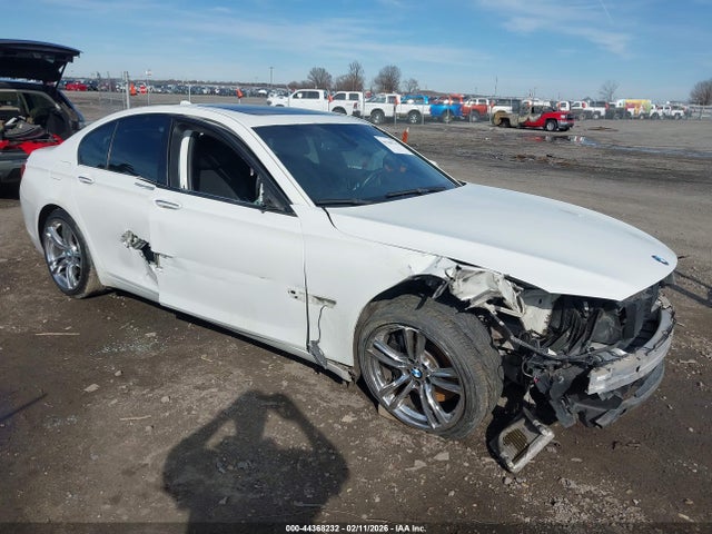 2011 BMW 750I WBAKA8C5XBCY36540
