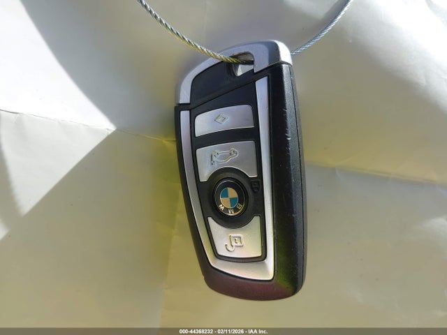 2011 BMW 750I WBAKA8C5XBCY36540 Photo 10