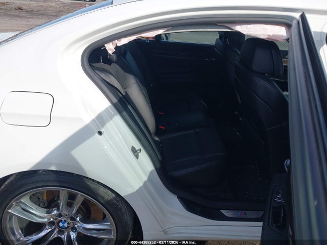 2011 BMW 750I WBAKA8C5XBCY36540 Photo 7