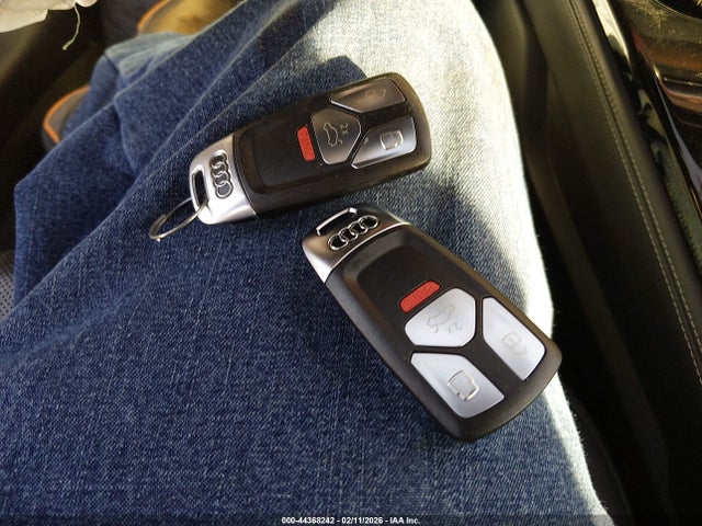 2021 AUDI A5 CABRIOLET WAUWAGF54MN000916 Photo 10