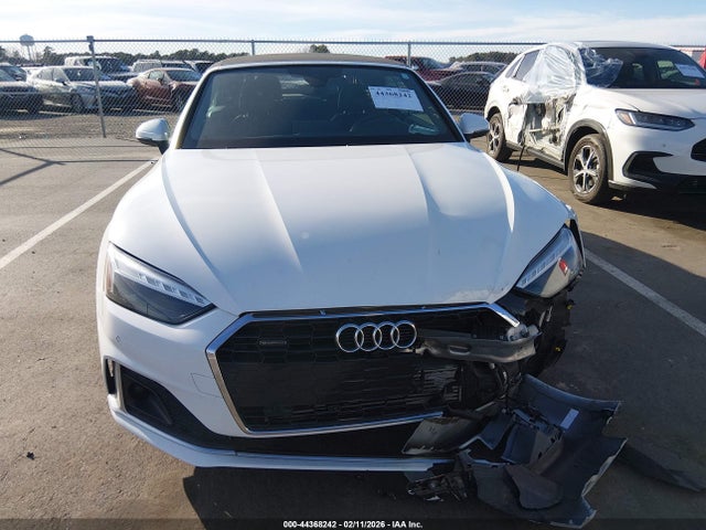 2021 Audi A5 Cabriolet Premium Plus 45 Tfsi Quattro S Tronic მანქანა იყიდება აუქციონზე, vin: WAUWAGF54MN000916, აუქციონის ნომერი: 44368242