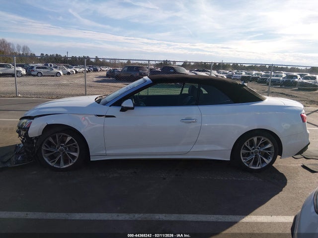 2021 Audi A5 Cabriolet Premium Plus 45 Tfsi Quattro S Tronic მანქანა იყიდება აუქციონზე, vin: WAUWAGF54MN000916, აუქციონის ნომერი: 44368242