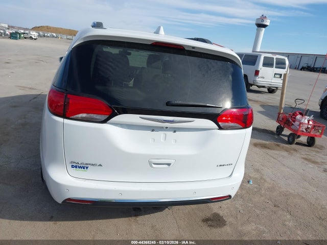 Продажа на аукционе авто 2020 Chrysler Pacifica Limited, vin: 2C4RC1GG6LR114618, номер лота: 44368245