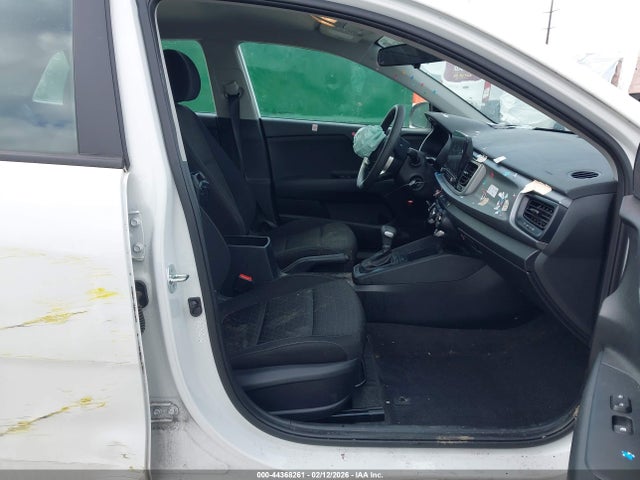 44368261 :رقم المزاد ، 3KPA24AD7PE565290 vin ، 2023 Kia Rio S مزاد بيع