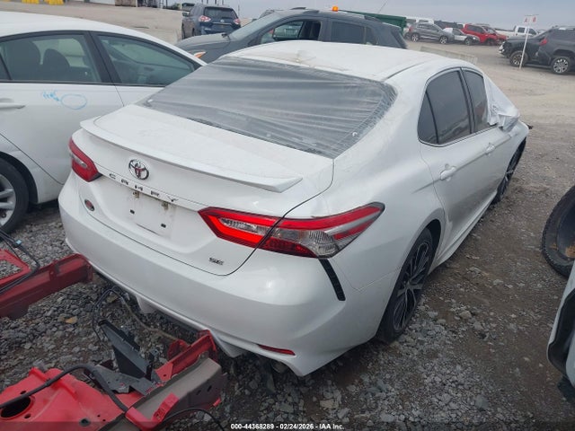 2020 TOYOTA CAMRY 4T1G11AK6LU328923 Photo 3