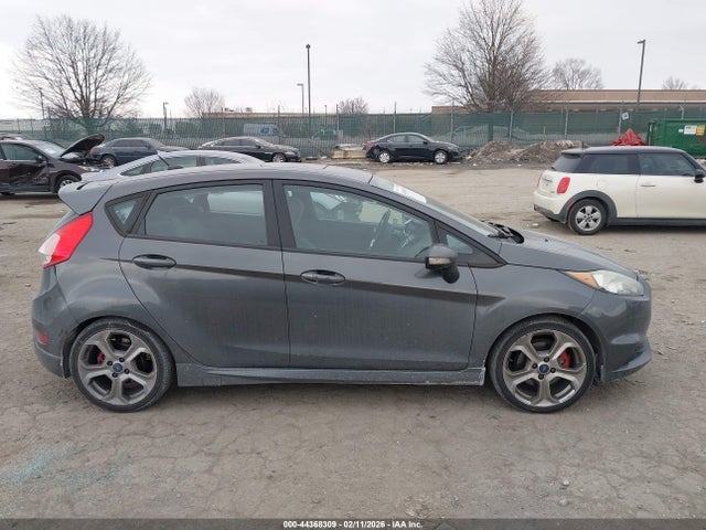 3FADP4GX0GM148265 Ford FIESTA ST
