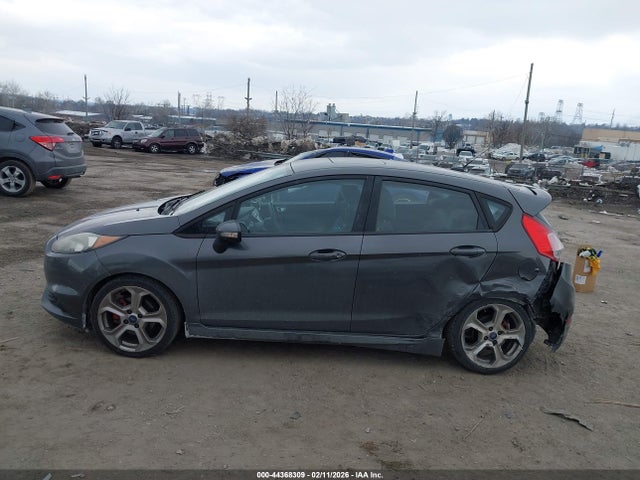 3FADP4GX0GM148265 Ford FIESTA ST