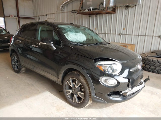2016 FIAT 500X ZFBCFYBT2GP379380