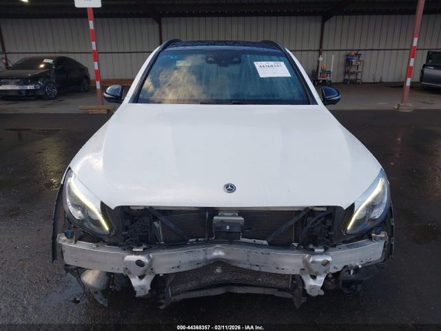44368357 :رقم المزاد ، WDC0G6EB8JF440839 vin ، 2018 Mercedes-benz Amg Glc 43 4matic مزاد بيع