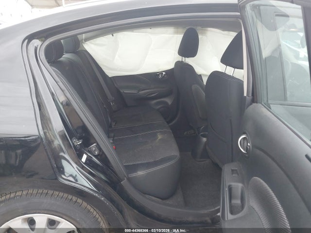 3N1CN7AP6HL827943 Nissan Versa 1.6 Sv