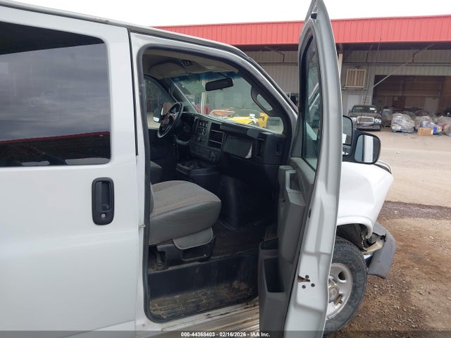 1GAZGMFG4G1219488 Chevrolet Express 3500 Lt
