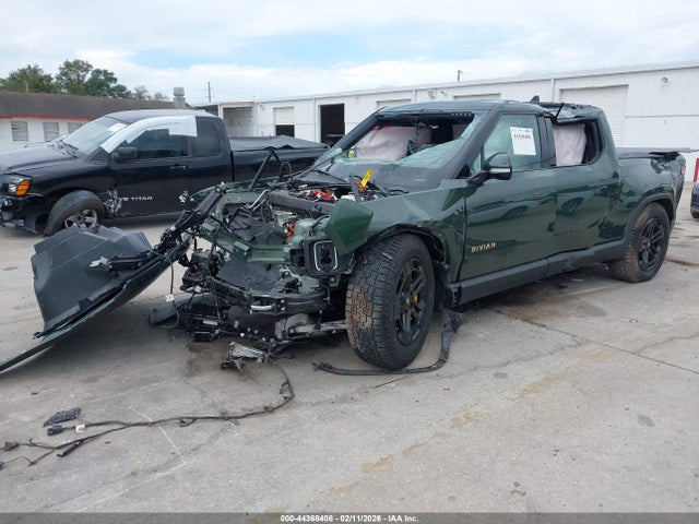 2023 RIVIAN R1T 7FCTGAAA2PN019081 Photo 1