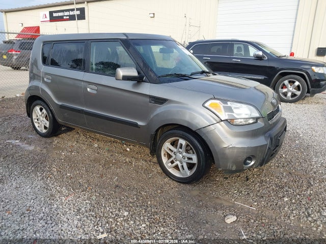 2010 Kia Soul + მანქანა იყიდება აუქციონზე, vin: KNDJT2A27A7053293, აუქციონის ნომერი: 44368411
