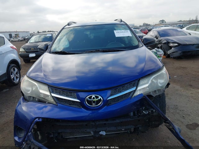 Toyota RAV4 LE 2015 2T3ZFREV4FW182935 Image 13