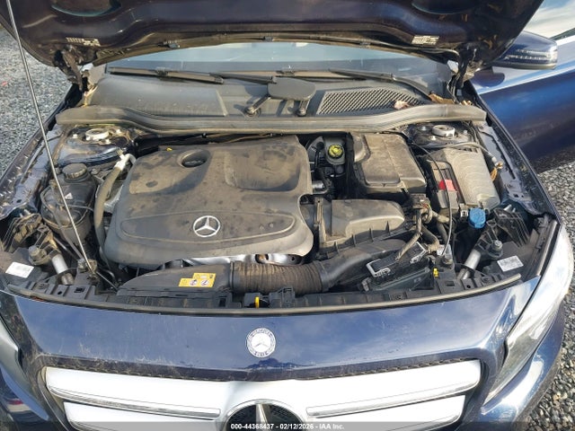 WDCTG4GB0HJ328686 Mercedes-Benz Gla 250 4matic